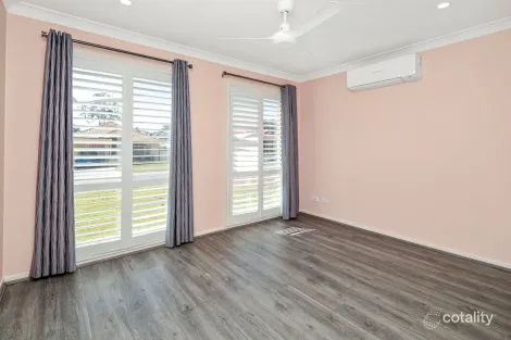 Property photo of 18 Robson Street Forest Lake QLD 4078