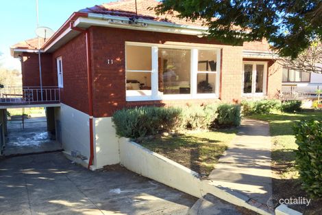 Property photo of 11 Burling Avenue Mount Ousley NSW 2519