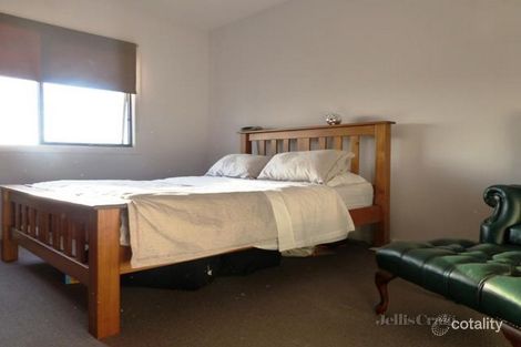 Property photo of 37 Roberts Street Brunswick East VIC 3057