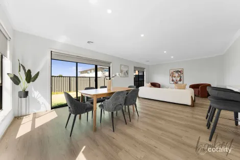 Property photo of 12 Claude Street Kalkallo VIC 3064