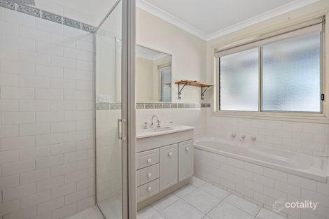 Property photo of 7 Oasis Gardens Spring Gully VIC 3550