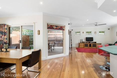 Property photo of 2/8 Howell Drive Mount Waverley VIC 3149