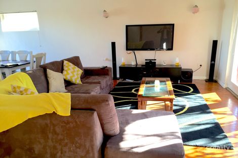 Property photo of 11 Burling Avenue Mount Ousley NSW 2519