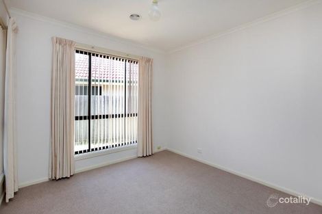 Property photo of 47 Rosewood Glen Jerrabomberra NSW 2619