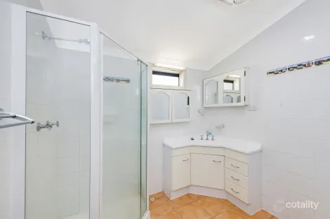 Property photo of 4 Henry Street Northam WA 6401