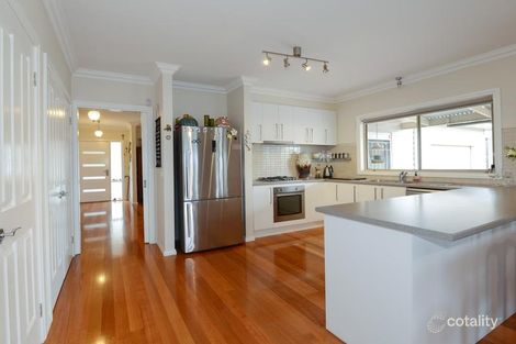 Property photo of 8 Valley Grove Place Yarra Junction VIC 3797