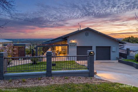 11 Bellevue Pde, Kooringal, NSW 2650