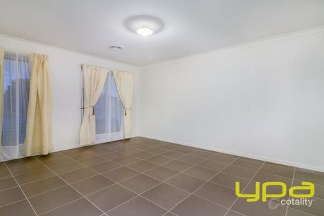 Property photo of 17 Longford Crescent Weir Views VIC 3338