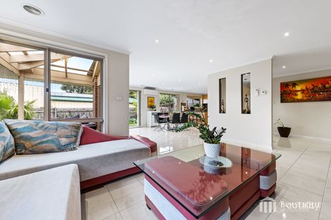Property photo of 36 Chevalier Crescent Mooroolbark VIC 3138