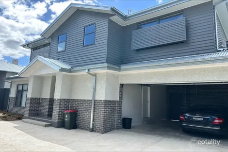 2 Melbourne Ave, Glenroy, VIC 3046