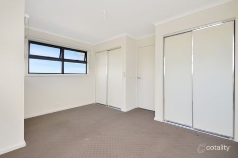 Property photo of 1/32 Summerhill Road Reservoir VIC 3073