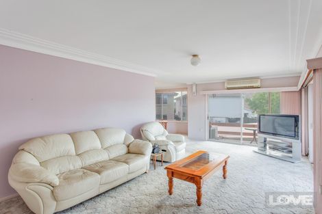 Property photo of 4 Dilkera Avenue Valentine NSW 2280