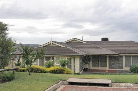 19 Kintyre Ct, Greenwith, SA 5125