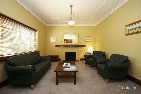 Property photo of 20 Collington Avenue Brighton VIC 3186