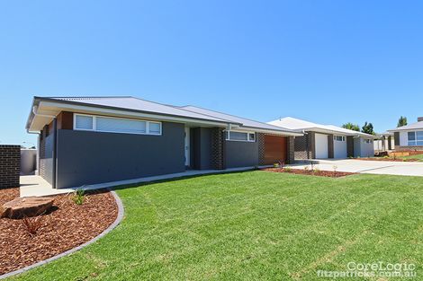 Property photo of 15 Pooginook Place Bourkelands NSW 2650