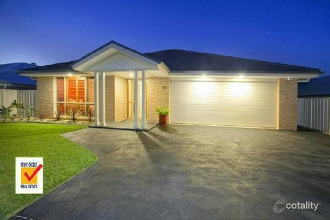 25 Huntingdale Cl, Shell Cove, NSW 2529
