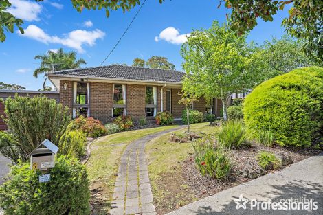 5 Penalga Rd, Mooroolbark, VIC 3138