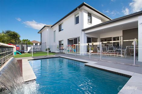 60 Azzurra Dr, Varsity Lakes, QLD 4227