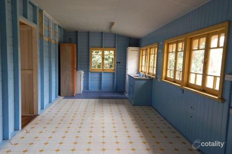 25 Broadway, Herberton, QLD 4887