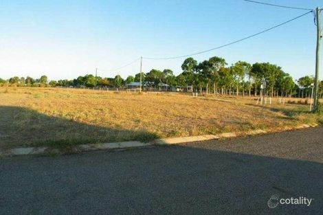 48 Emmerson Dr, Bowen, QLD 4805