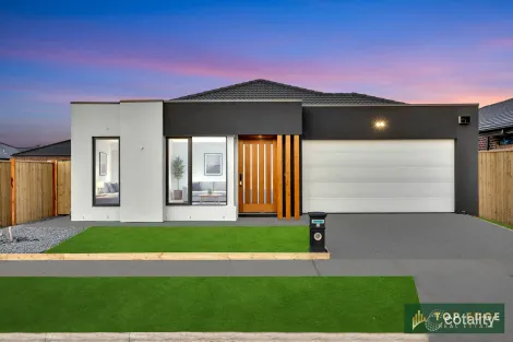 12 Treemartin Dr, Deanside, VIC 3336