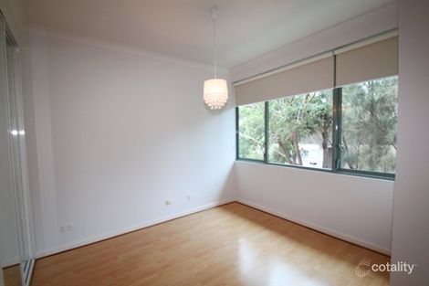 Property photo of 102/22-40 Sir John Young Crescent Woolloomooloo NSW 2011