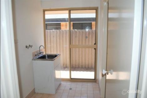 70 Meadowbrook Dr, Parkwood, WA 6147