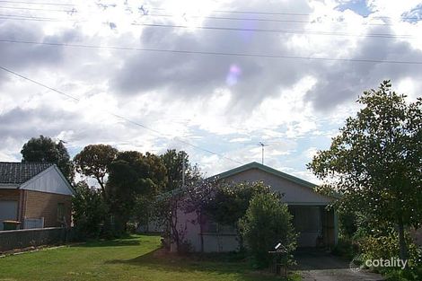 24 Goomarl St, Dudley Park, WA 6210