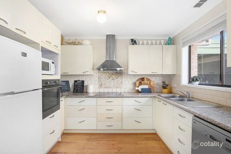 Property photo of 1/17 Pinkerton Circuit Kambah ACT 2902