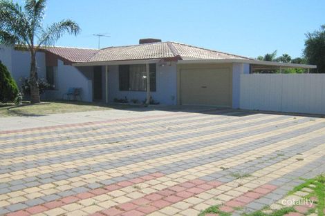 Property photo of 33 Barrallier Circle Mirrabooka WA 6061