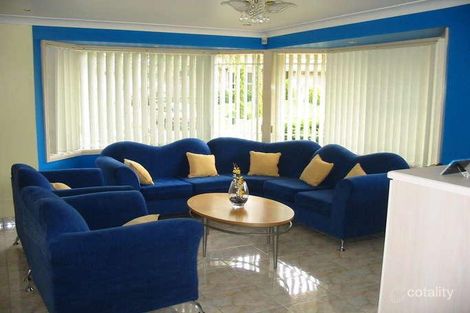 Property photo of 1 Sunbird Close Hinchinbrook NSW 2168