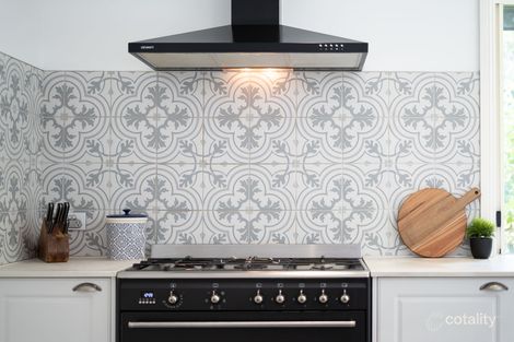 100 Radbourne Rd, Tanawha, QLD 4556