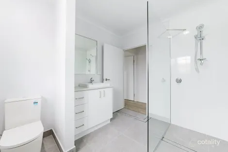 Property photo of 4 Henley Close Blacks Beach QLD 4740