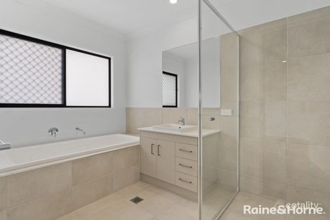 Property photo of 5 Greenside Street Victoria Point QLD 4165