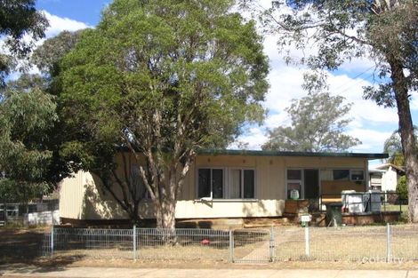 34 Tasman Ave, Lethbridge Park, NSW 2770