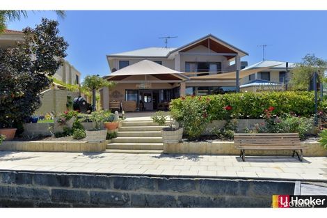 Property photo of 6 Rialto Place Halls Head WA 6210