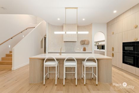 Property photo of 28 Lohe Street Indooroopilly QLD 4068