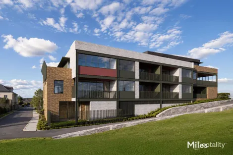 Property photo of 14 Ivanhoe Parade Ivanhoe VIC 3079