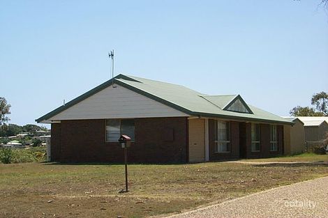 Property photo of 8 Ruff Close Taranganba QLD 4703