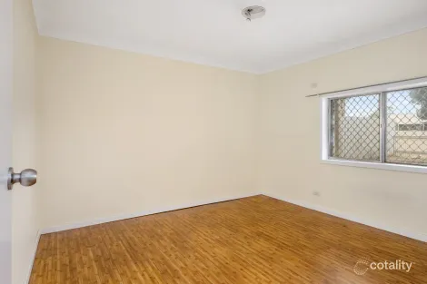 Property photo of 24 Davis Street Boulder WA 6432