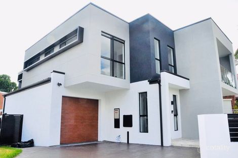 Property photo of 2D Narani Crescent Earlwood NSW 2206