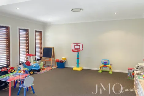 Property photo of 97 Maidenwell Road Ormeau QLD 4208