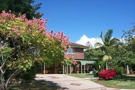 27 Gardenia St, Clontarf, QLD 4019