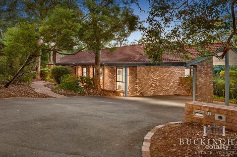 Property photo of 27 Hillcrest Road Eltham North VIC 3095