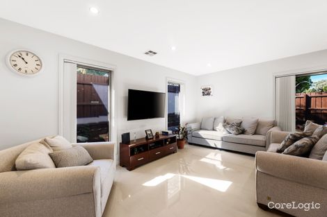 Property photo of 2 Linsley Way Wantirna VIC 3152