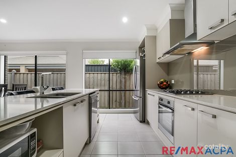 Property photo of 93 Middleton Drive Point Cook VIC 3030
