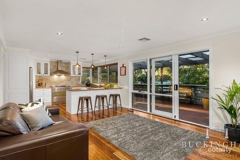 Property photo of 27 Hillcrest Road Eltham North VIC 3095