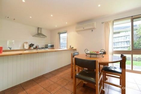 Property photo of 16 Glenview Crescent Frankston VIC 3199