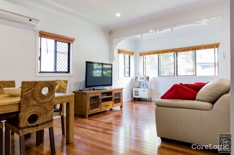 Property photo of 21 Radius Street Wynnum QLD 4178