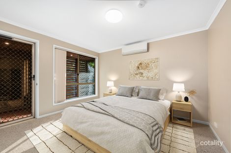 Property photo of 38 Rowena Street Kenmore QLD 4069